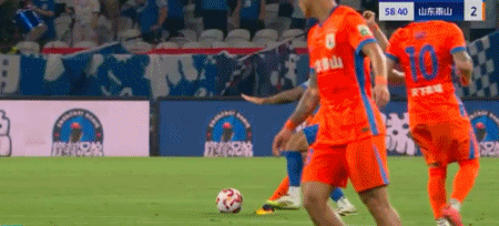 8868体育-申花3-3山东，卡扎帽子戏法，汪海健、吴曦、徐皓阳破门