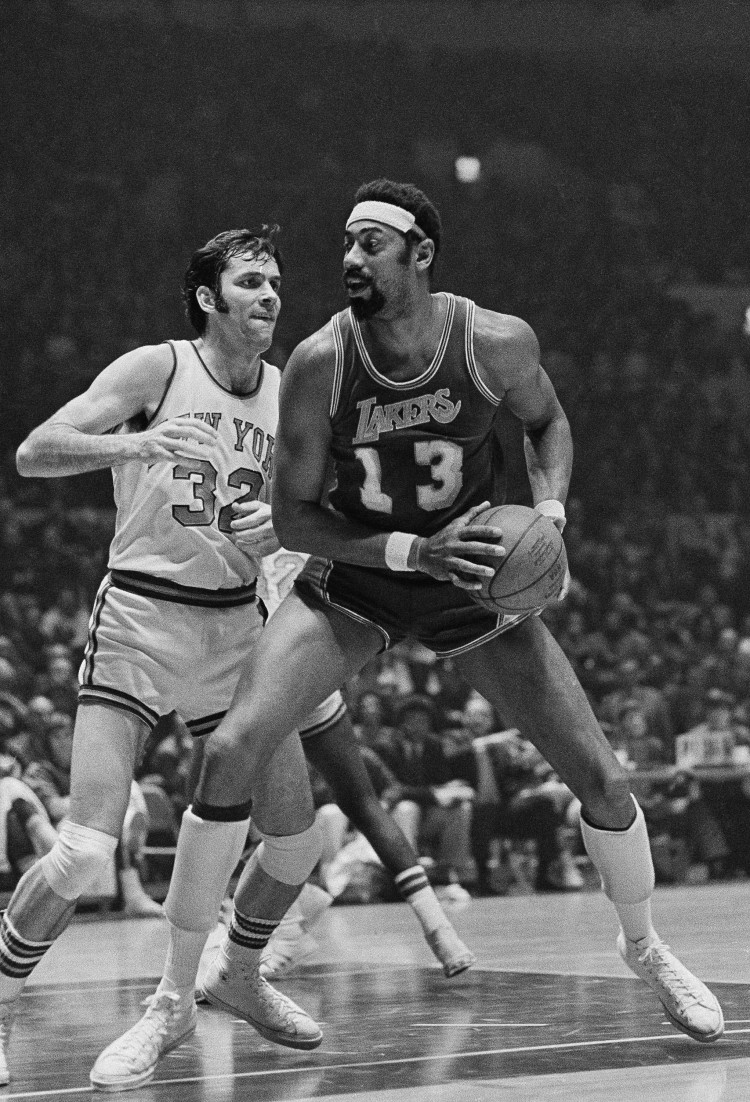 8868体育官网入口-纪录井喷周：老詹纪录终结 KD里程碑 字母放话登顶 哈登得分前十