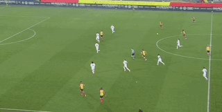 8868体育-【意甲】普利希奇双响，米兰连追3球3比2逆转莱切！