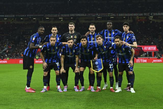 1743639783872024201.jpg 米兰德比又见恰神破门滑跪,残阵国米完成战略目标