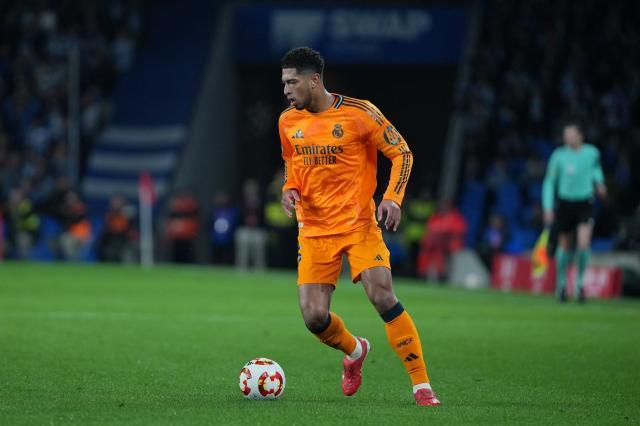 8868体育-【现场】轮换皇马一只脚进决赛 塞瓦略斯受伤蒙阴影