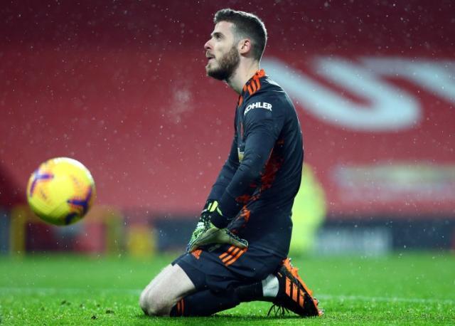 8868-【夜读】英超金手套无球可踢！