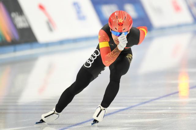1700396763264076602.jpg 8868体育8868 SPORTS-速滑世界杯北京站中国队进步明显 宁忠岩无愧核心
